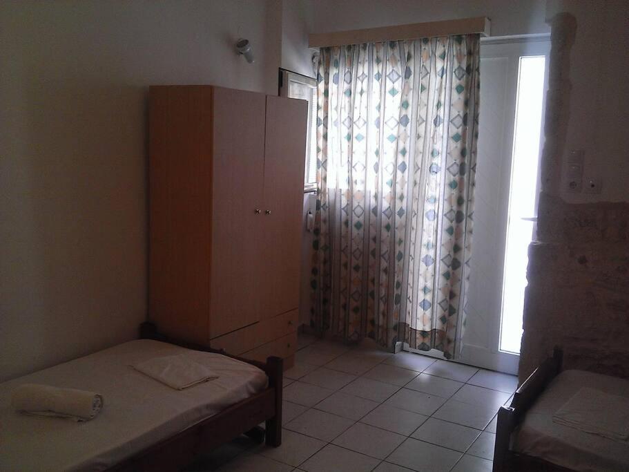 Studio 10 Minutes From The Center Of Heraklion.アパートメント エクステリア 写真